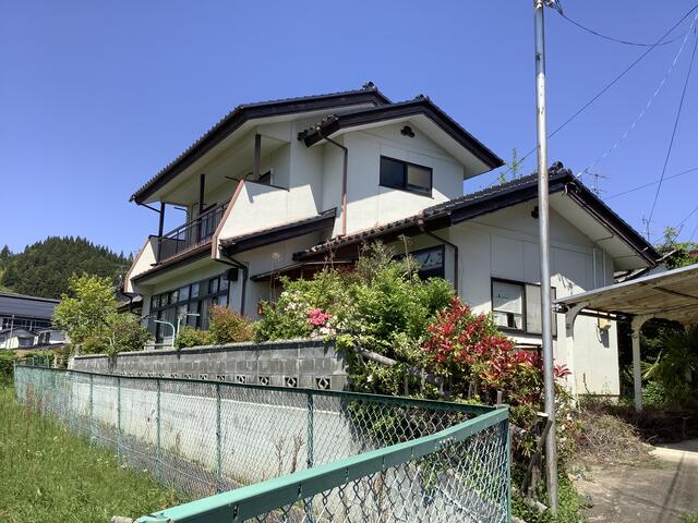 福島県伊達郡川俣町の一戸建て | 300万円 | 6SDK | 217.49m² | Akiyama house finder