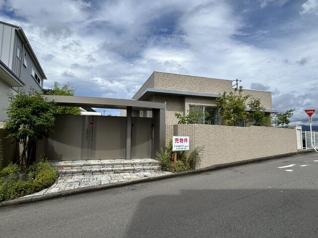 福島県福島市の一戸建て | 5830万円 | 3LDK | 401.09m² | Akiyama house finder