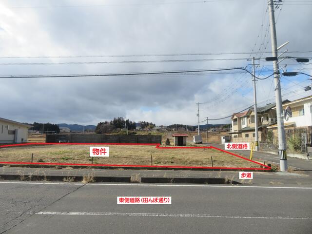 現地土地／東側から望む