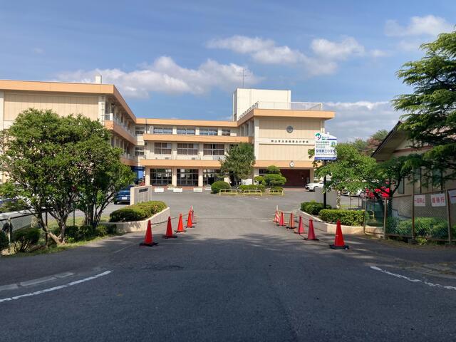 安積第三小学校 (650m)