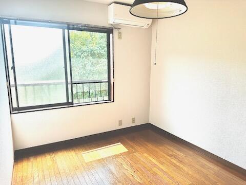 リビング以外の居室／室内リフォーム済み