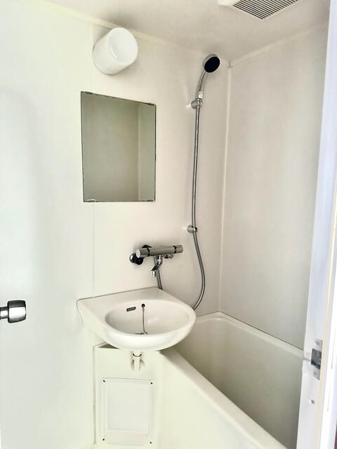 浴室／シャワー水栓新品交換済み