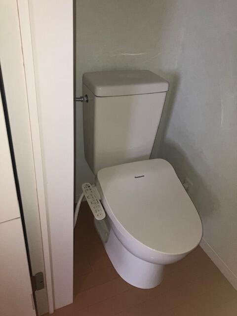 トイレ／ウォシュレット