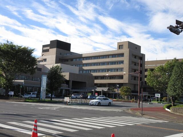 茨城県立中央病院 (1,704m)