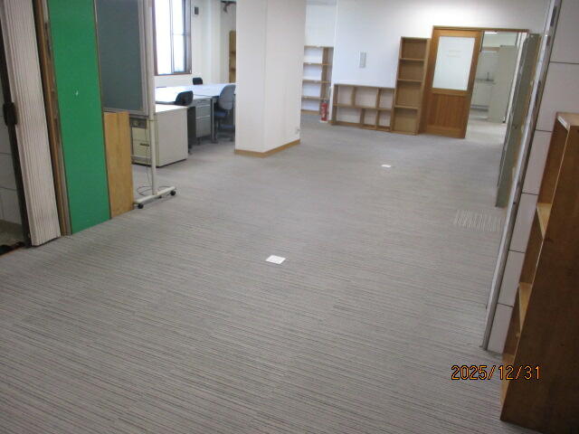 事務室２