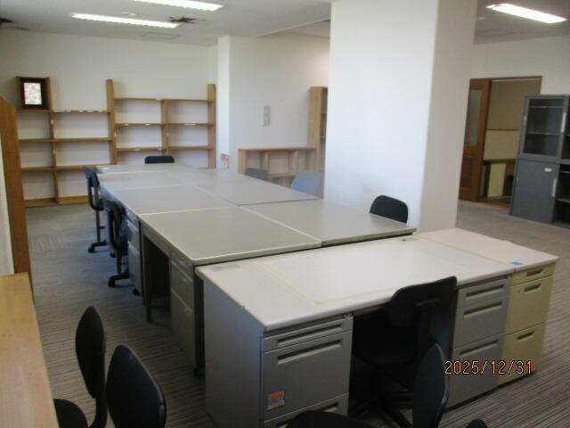 事務室２