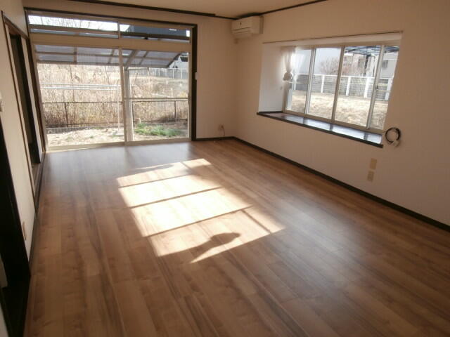 detached 茨城県東茨城郡城里町大字石塚 地図を見る
