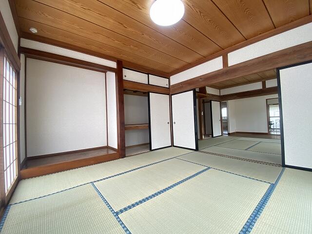 detached 茨城県行方市芹沢 地図を見る