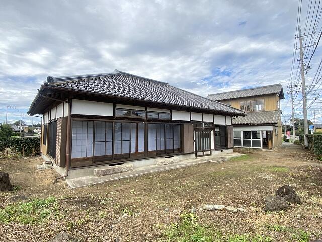 detached 茨城県行方市芹沢 地図を見る