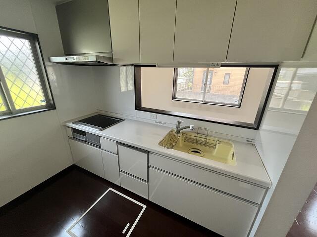 detached 茨城県牛久市岡見町