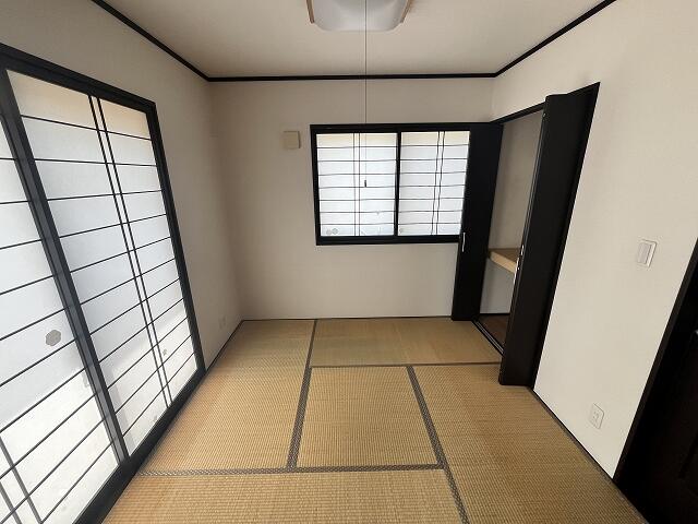 detached 茨城県牛久市岡見町