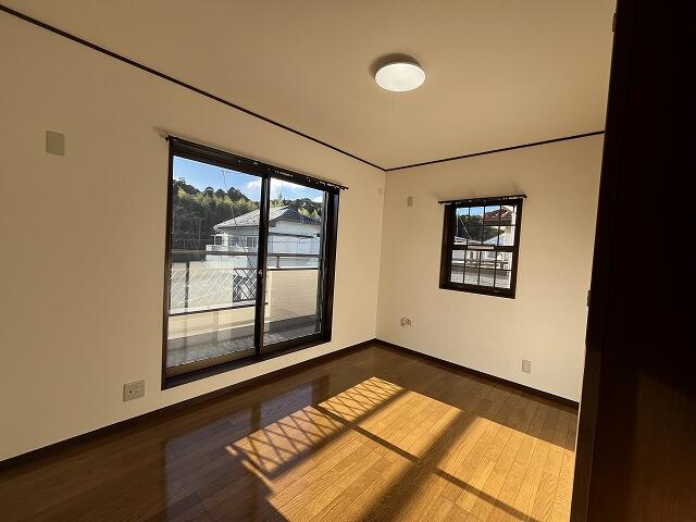 detached 茨城県牛久市岡見町