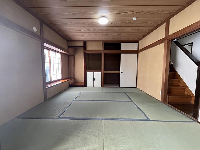detached 茨城県牛久市岡見町
