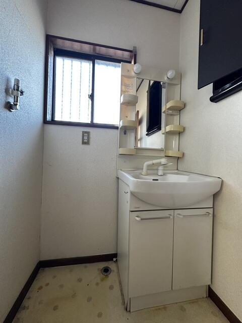 detached 茨城県古河市上和田 地図を見る