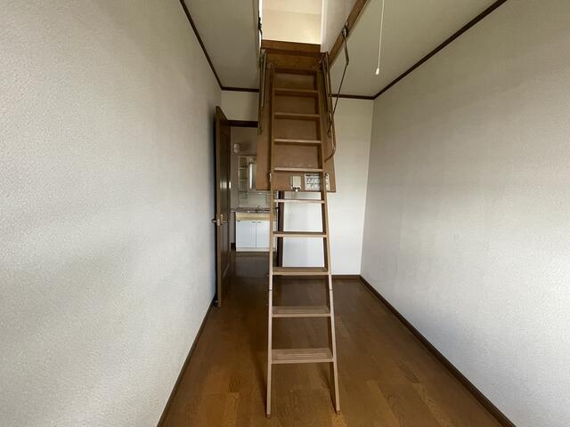 detached 茨城県坂東市逆井