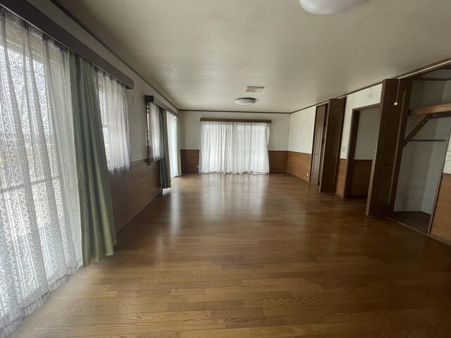 detached 茨城県坂東市逆井