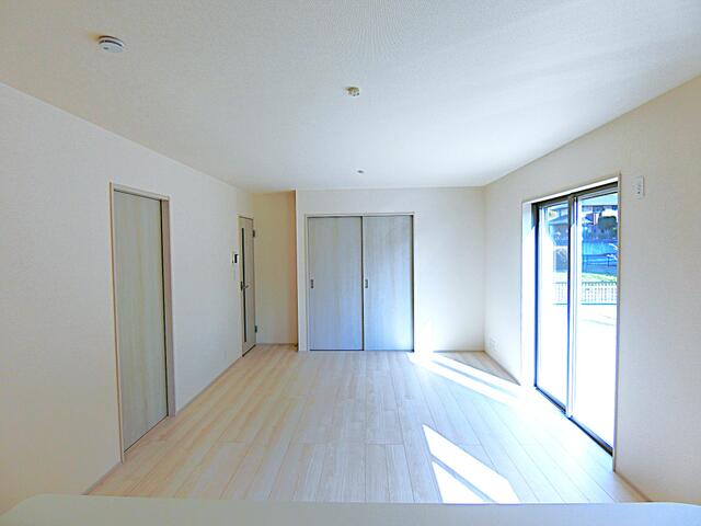 detached 茨城県小美玉市小川 地図を見る