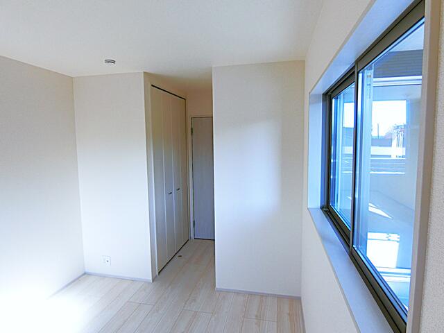 detached 茨城県小美玉市小川 地図を見る