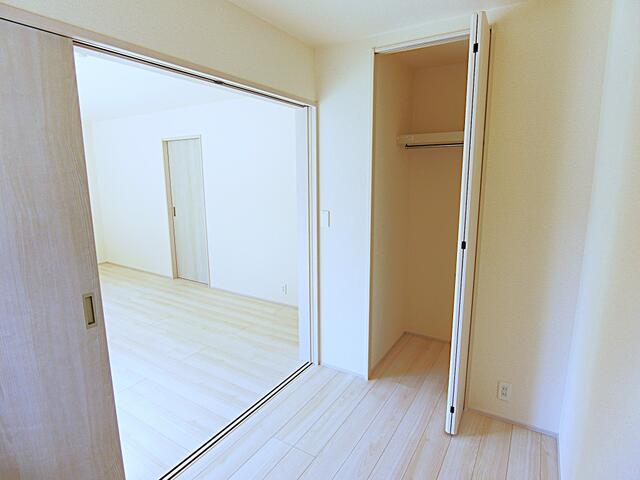 detached 茨城県小美玉市小川 地図を見る