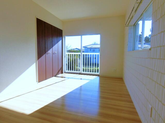 detached 茨城県小美玉市栗又四ケ 地図を見る