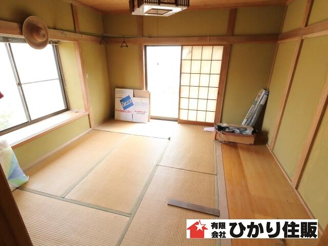 リビング以外の居室／採光のいい和室は落ち着く空間。来訪時も重宝します