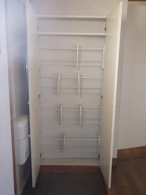 収納／たっぷり入る、シューズＢＯＸ