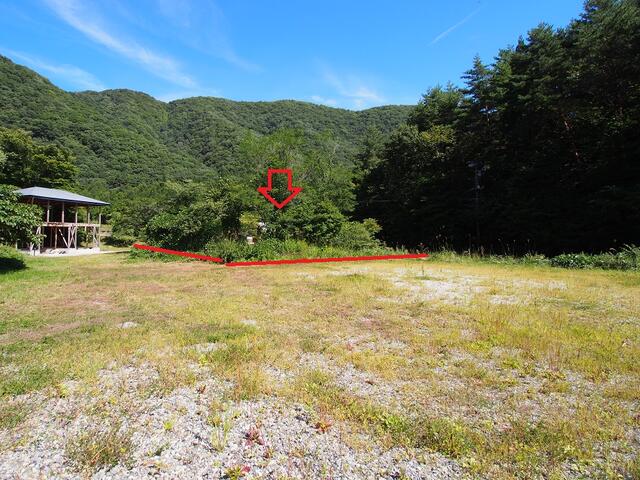 現地土地／２０２２年９月の状況（少し雑草がしげっております）