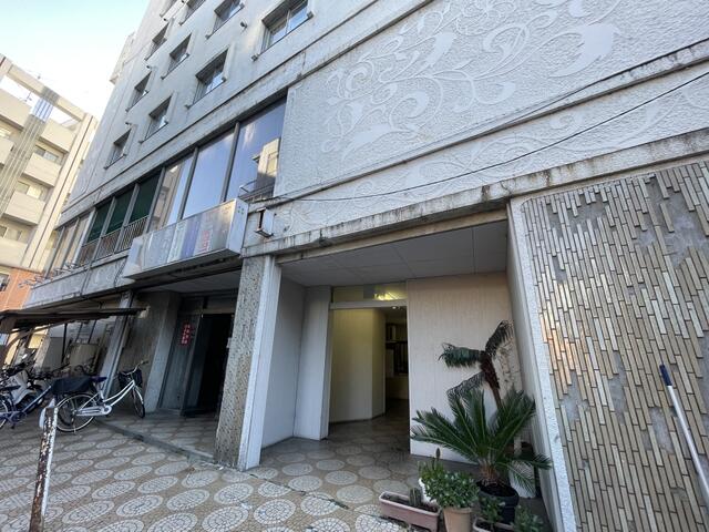 現地（外観）／投資用や事務所利用も視野に入れている方
