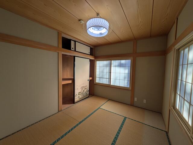 detached 群馬県吾妻郡草津町大字草津 地図を見る