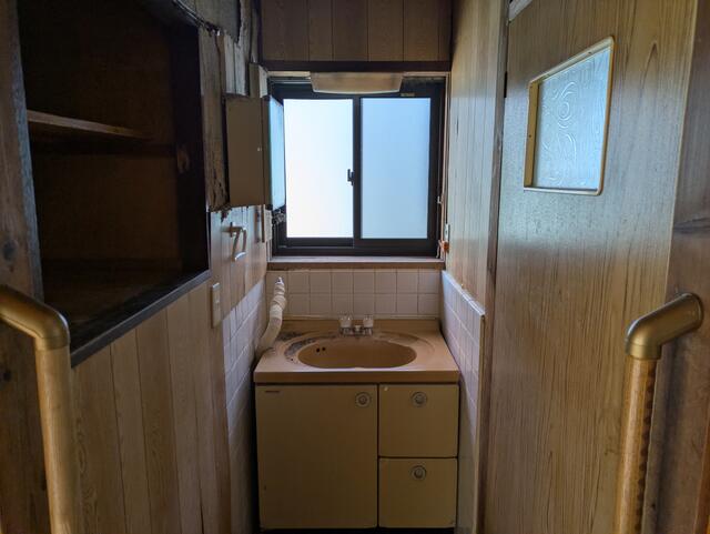 detached 群馬県吾妻郡嬬恋村大字大前 地図を見る