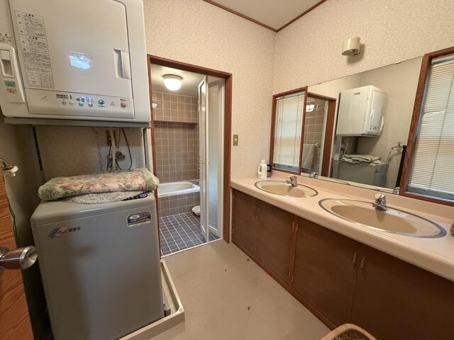 detached 群馬県吾妻郡嬬恋村大字鎌原 地図を見る