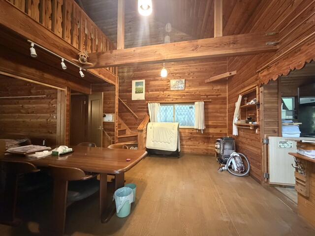 detached 群馬県吾妻郡嬬恋村大字鎌原 地図を見る