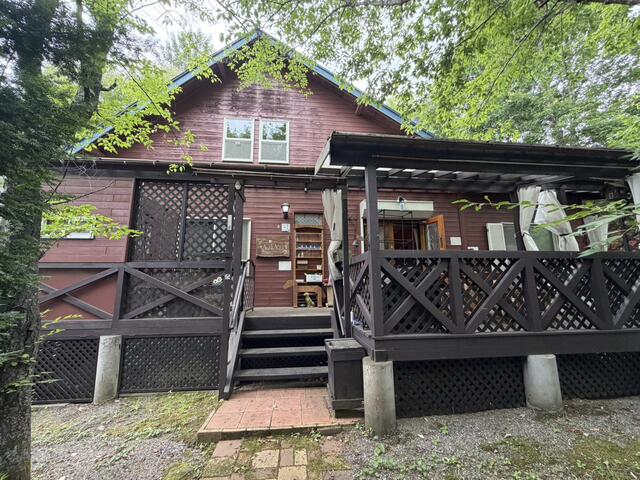 detached 群馬県吾妻郡嬬恋村大字鎌原 地図を見る