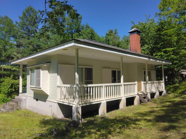detached 群馬県吾妻郡嬬恋村大字鎌原 地図を見る