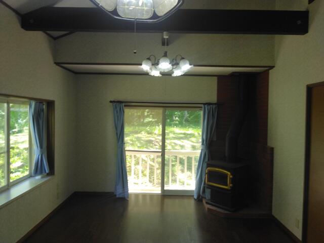 detached 群馬県吾妻郡嬬恋村大字鎌原 地図を見る