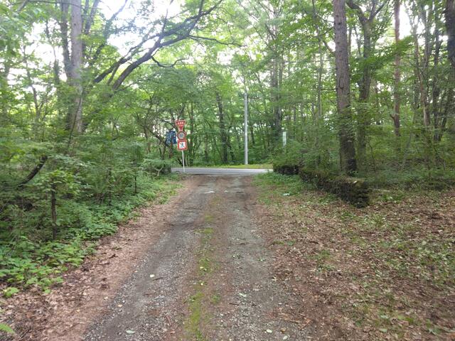 detached 群馬県吾妻郡嬬恋村大字鎌原 地図を見る