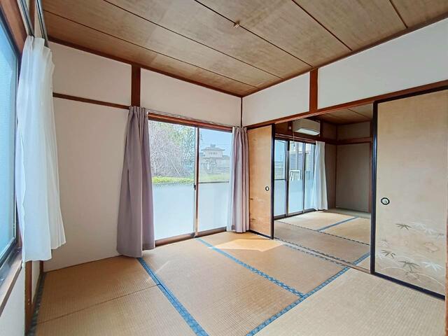 detached 群馬県邑楽郡邑楽町大字秋妻 地図を見る
