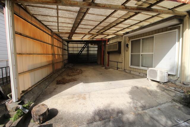 detached 群馬県桐生市広沢町間ノ島 地図を見る