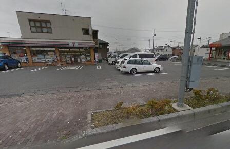 セブンイレブン館林成島店 (956m)