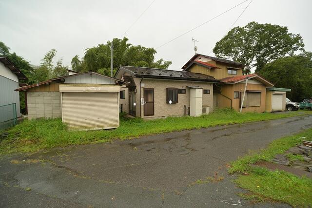 detached 群馬県吾妻郡東吾妻町大字郷原 地図を見る