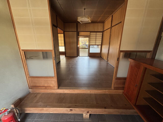 detached 群馬県吾妻郡東吾妻町大字本宿 地図を見る
