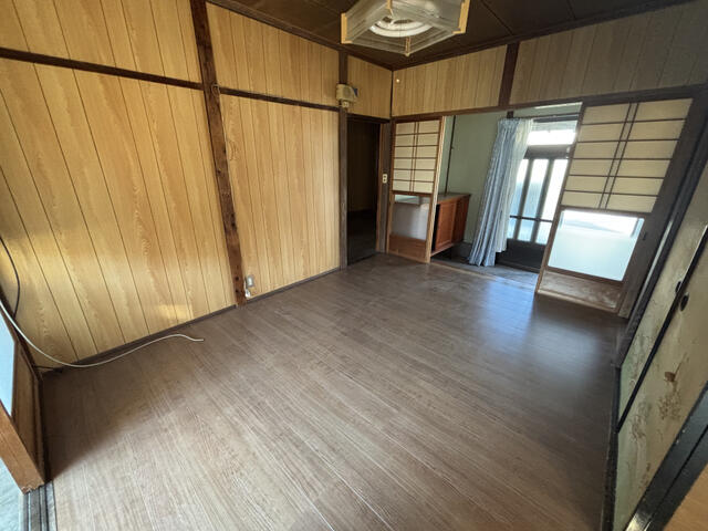 detached 群馬県吾妻郡東吾妻町大字本宿 地図を見る