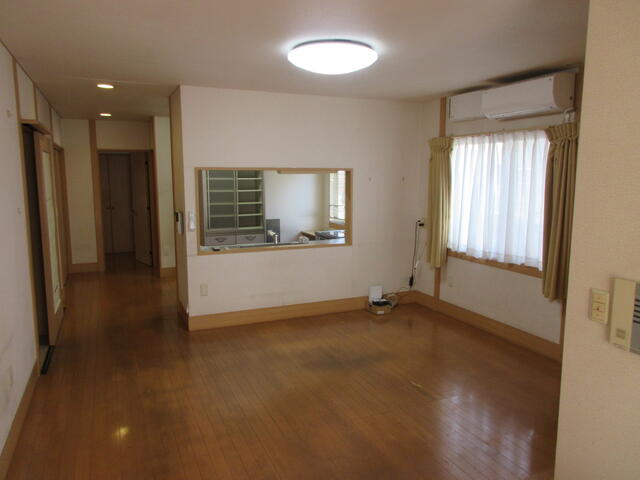 detached 群馬県邑楽郡大泉町大字寄木戸