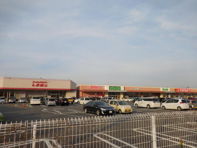 ファッションセンターしまむら藤岡店 (1,694m)