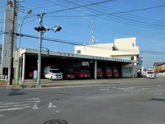 多野藤岡広域市町村圏振興整備組合消防本部 (1,402m)