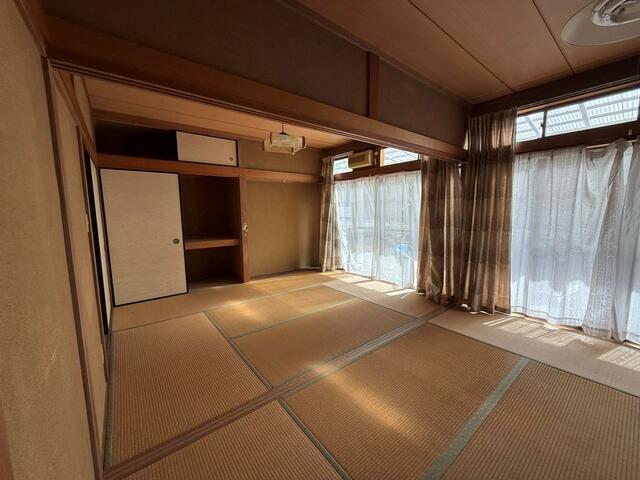 detached 群馬県甘楽郡下仁田町大字下仁田 地図を見る