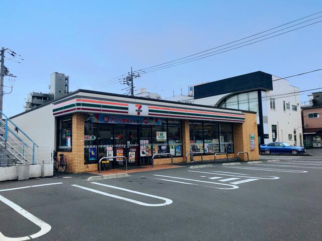 セブンイレブン太田飯田町店 (634m)