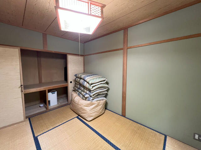 detached 群馬県吾妻郡嬬恋村大字鎌原 地図を見る