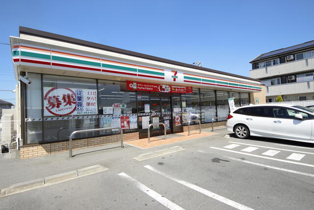 セブンイレブン高崎日高町行人店 (373m)