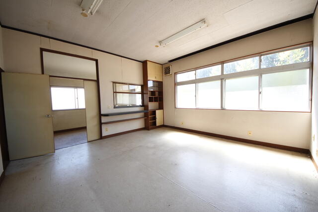 detached 群馬県藤岡市立石新田 地図を見る